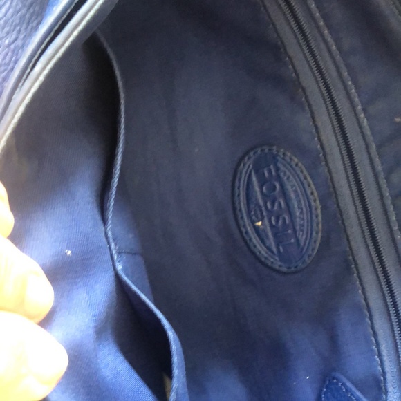 FOSSIL cowhide crossbody bag - Picture 6 of 11